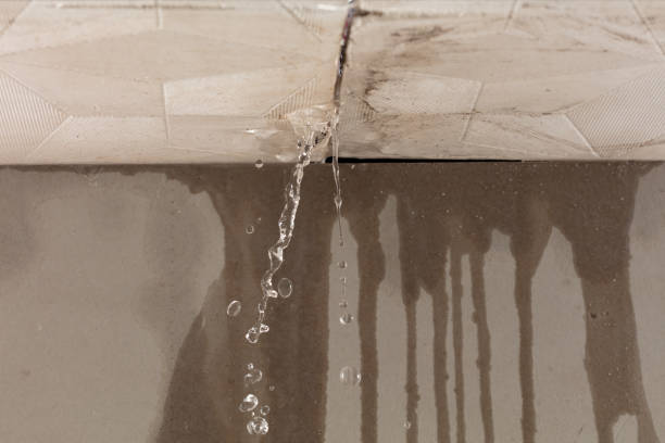 Professional Flood Damage Cleanup technician working in Powell Butte, OR